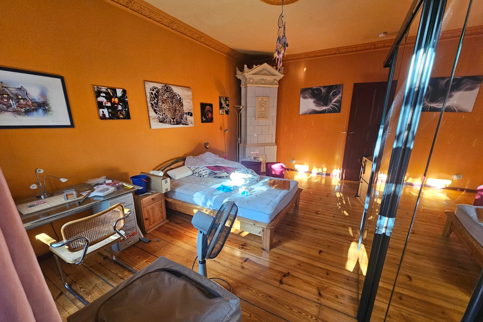 Fallstudie Wohnungsauflösung mit Renovierung in Berlin Mitte Schlafzimmmer vorher